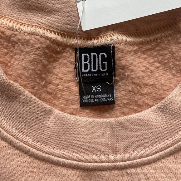NEW BDG SZ XS URBAN OUTFITTERS DISTRESSED OREGON EMBROIDERED CREW SWEATSHIRT - Picture 4 of 6